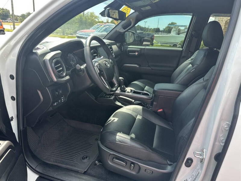 2023 Toyota Tacoma TRD Sport