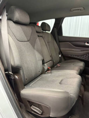 2020 Hyundai Santa Fe SE