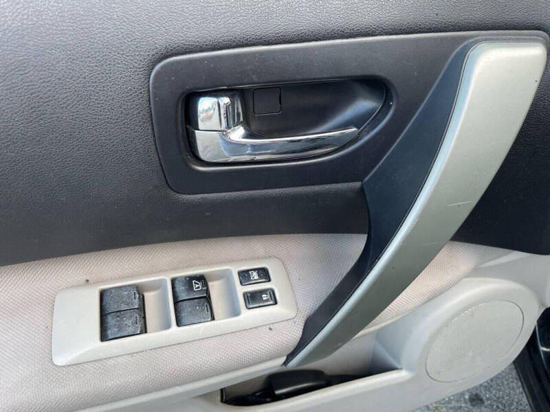 2014 Nissan Rogue Select S