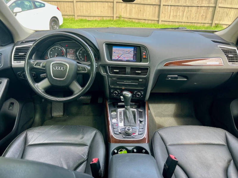 2012 Audi Q5 3.2 quattro Premium Plus