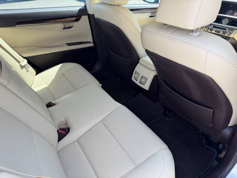 2016 Lexus ES 350