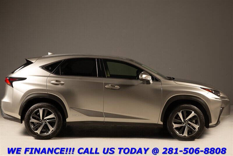 2021 Lexus NX 300h
