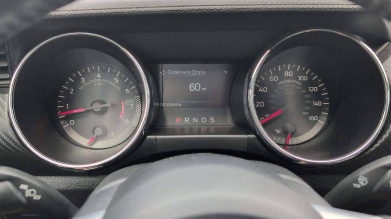 2017 Ford Mustang V6