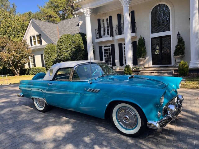 1956 Ford Thunderbird