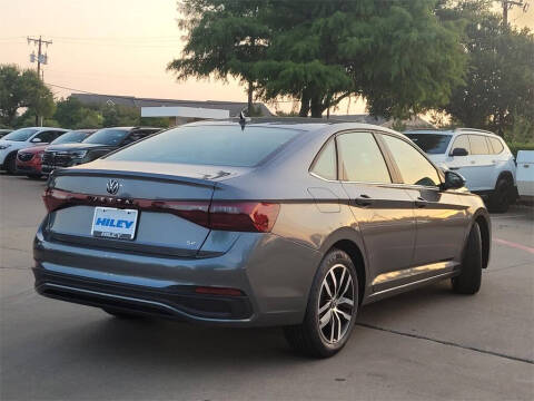 2025 Volkswagen Jetta SE