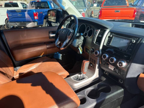 2014 Toyota Sequoia Platinum