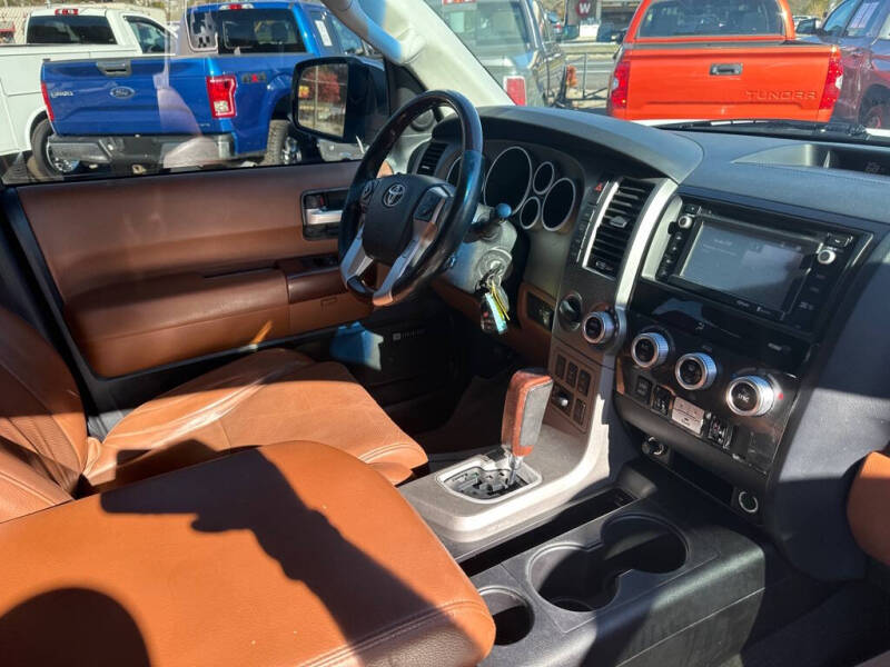 2014 Toyota Sequoia Platinum