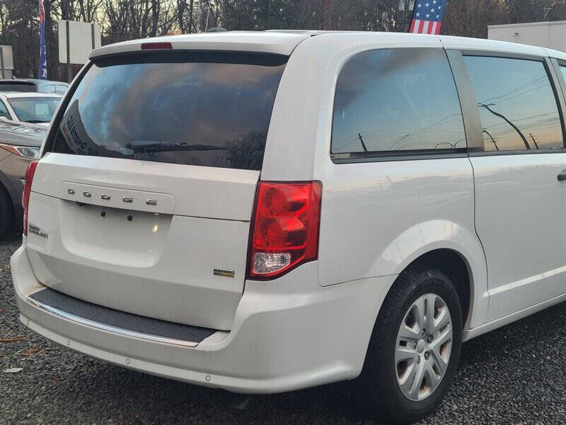 2019 Dodge Grand Caravan SE