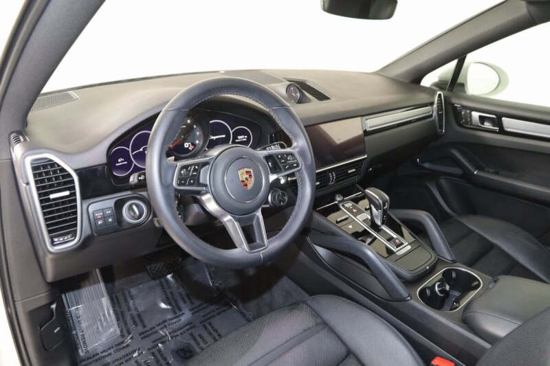2023 Porsche Cayenne