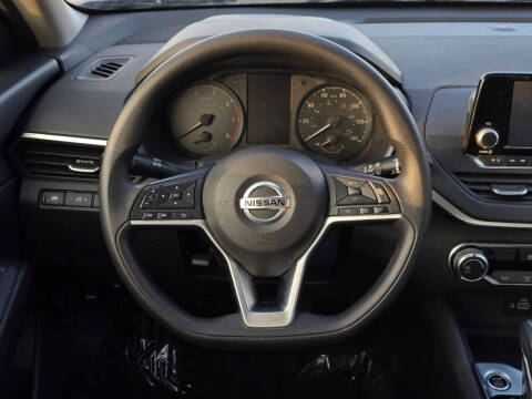 2022 Nissan Altima 2.5 S