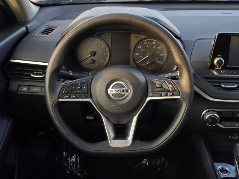 2022 Nissan Altima 2.5 S