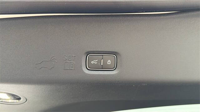 2025 Lincoln Navigator Black Label