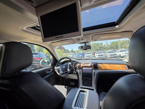 2012 Cadillac Escalade ESV Platinum Edition