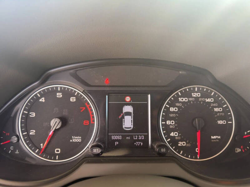 2012 Audi Q5 2.0T quattro Premium Plus