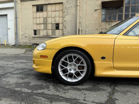 2002 Mazda MX-5 Miata SE