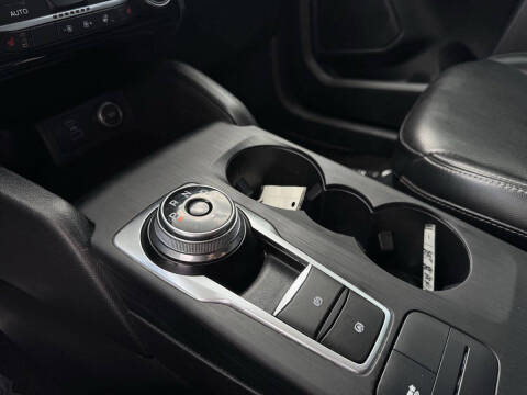 2021 Ford Escape Hybrid SEL