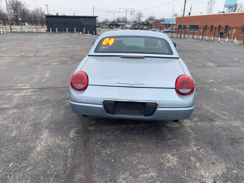 2004 Ford Thunderbird Deluxe