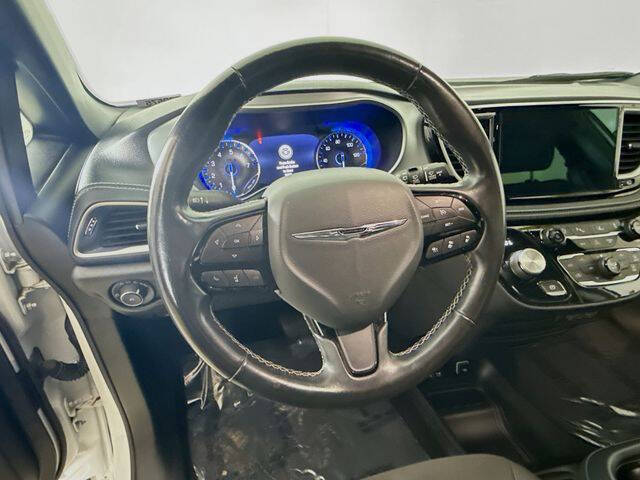 2021 Chrysler Pacifica Touring