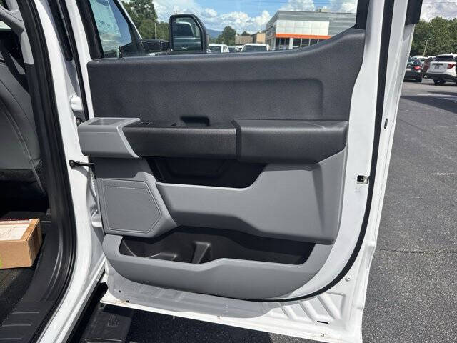 2025 Ford F-350 Super Duty XL