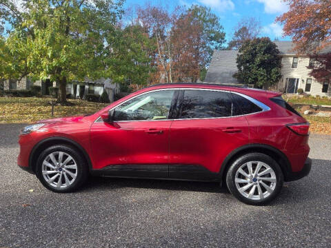 2022 Ford Escape Titanium