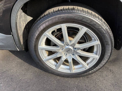 2011 Volkswagen Tiguan SEL