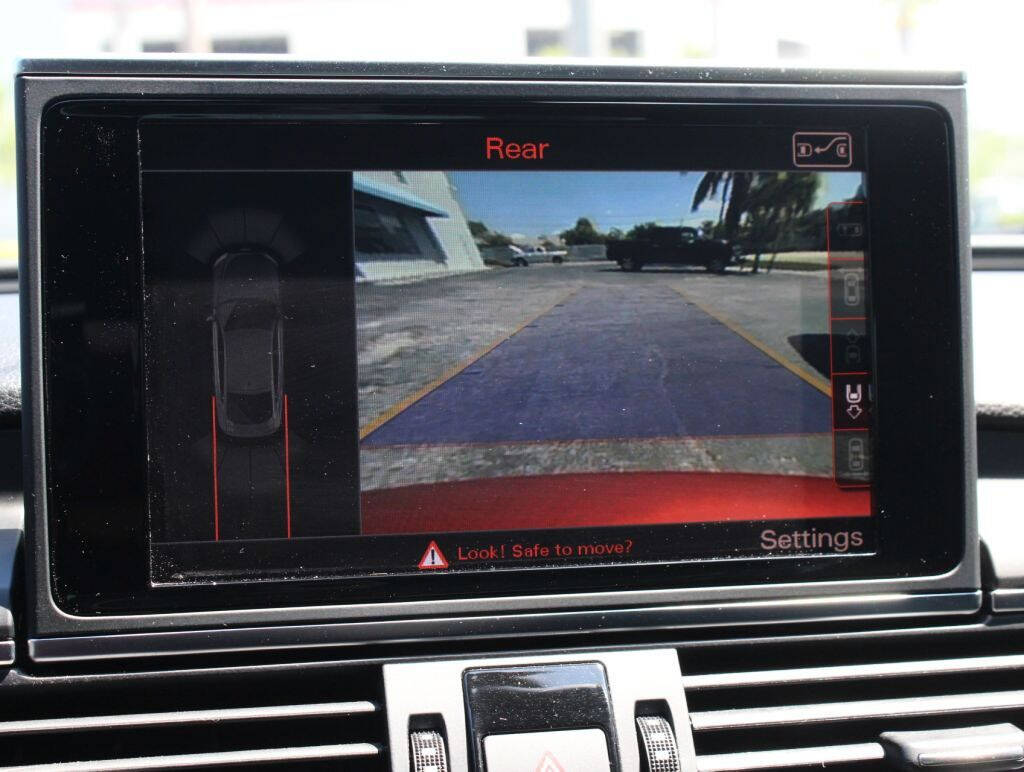 2014 Audi S7  - $36,995