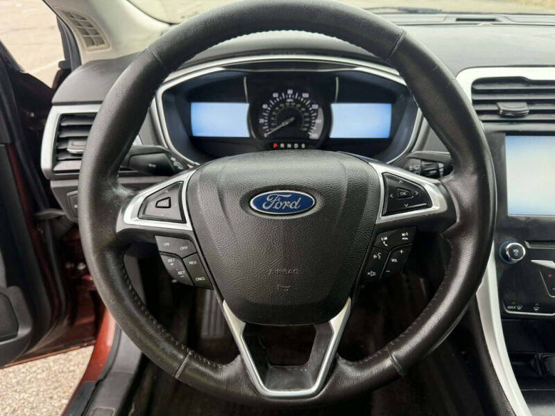 2015 Ford Fusion SE