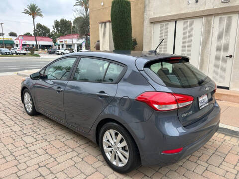 2016 Kia Forte5 EX