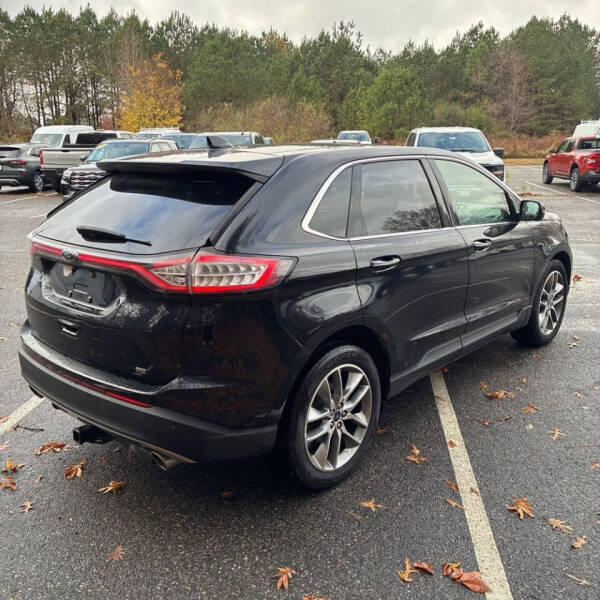 2017 Ford Edge Titanium