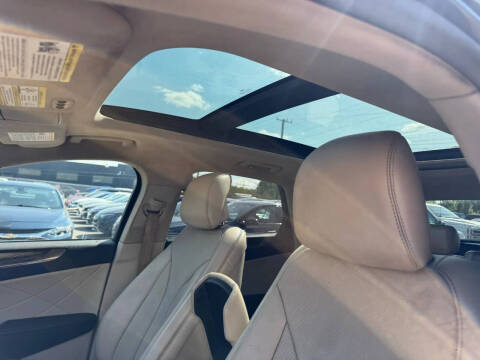 2017 Lincoln MKC Reserve