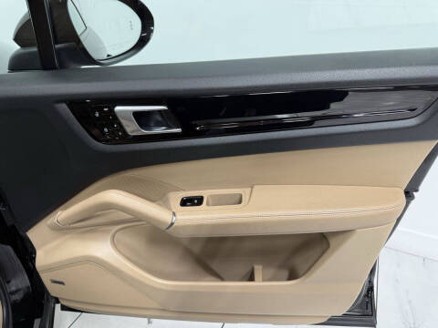 2020 Porsche Cayenne