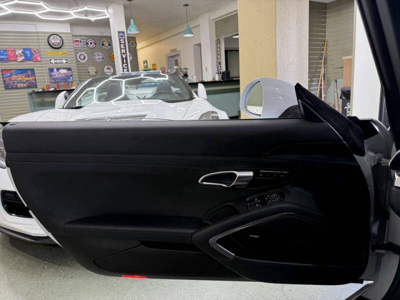 2015 Porsche 911 Carrera