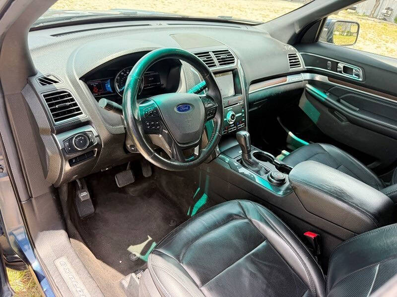 2017 Ford Explorer Limited