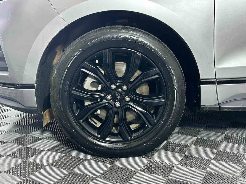 2024 Ford Edge SE