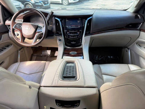 2015 Cadillac Escalade Premium