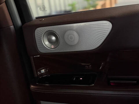 2020 Lincoln Navigator L Black Label