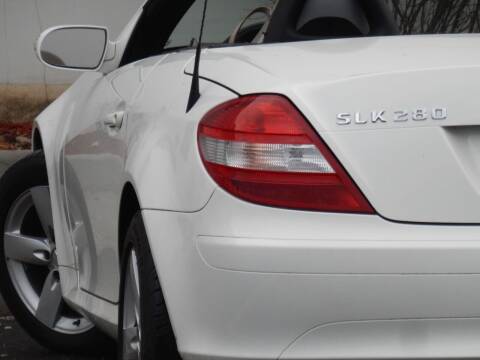 2006 Mercedes-Benz SLK for sale at Moto Zone Inc in Melrose Park IL