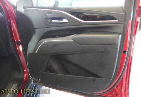 2023 Cadillac Escalade Sport