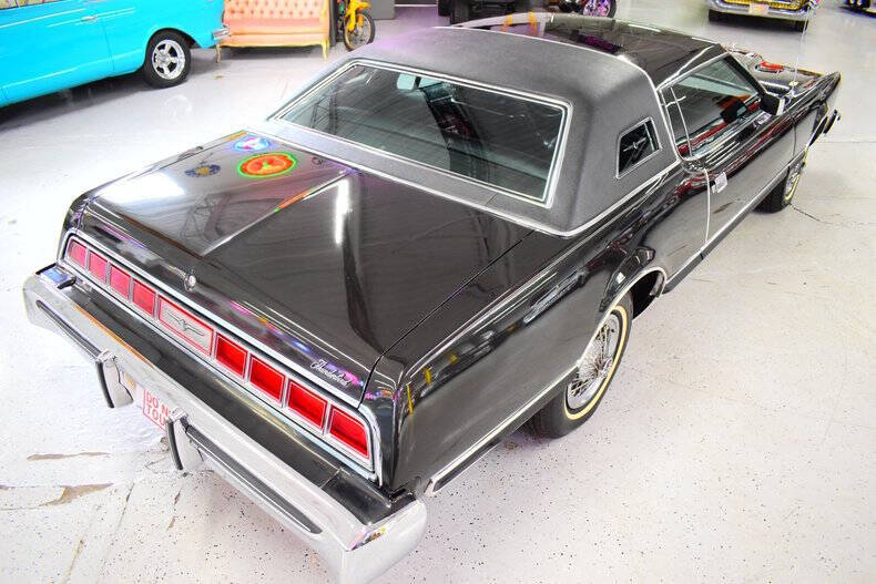 1976 Ford Thunderbird