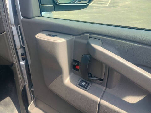 2017 Chevrolet Express LS 2500