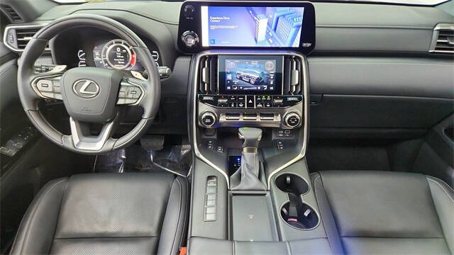 2024 Lexus LX 600 Luxury