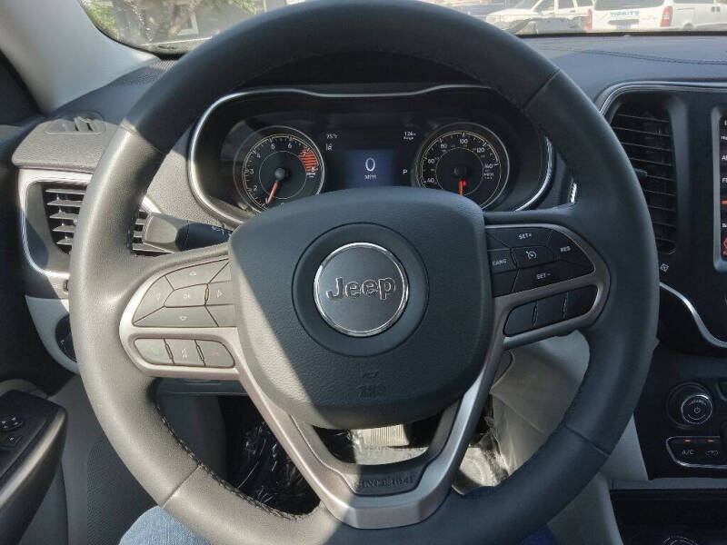 2022 Jeep Cherokee Latitude Lux