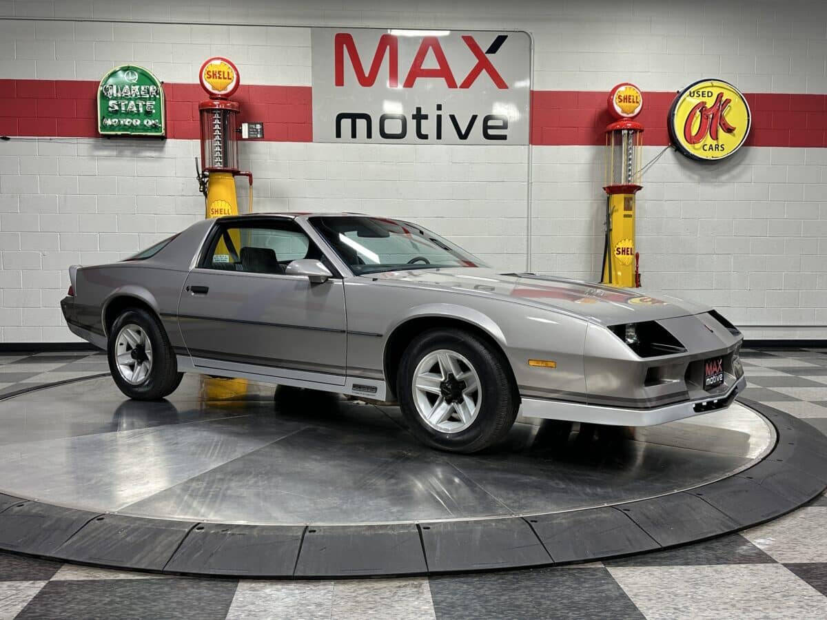 1983 Chevrolet Camaro 1