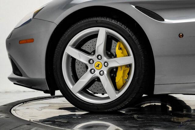 2016 Ferrari California T