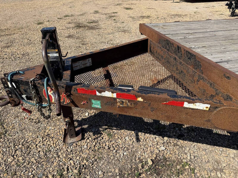2014 Kieffer Built Bed Over Flat Bed 12000#