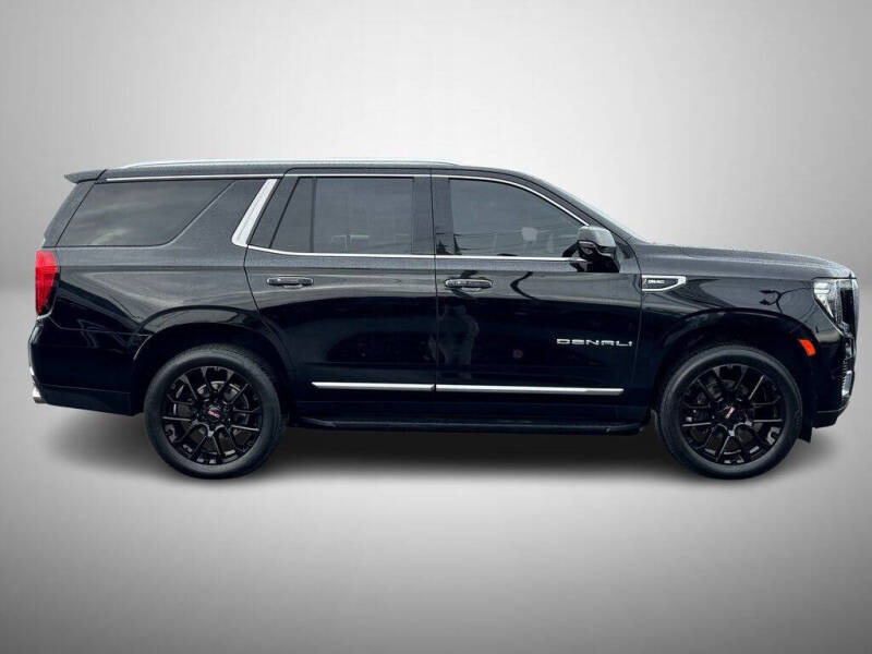 2022 GMC Yukon Denali