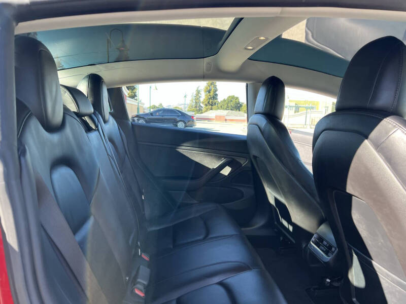 2018 Tesla Model 3 Mid Range