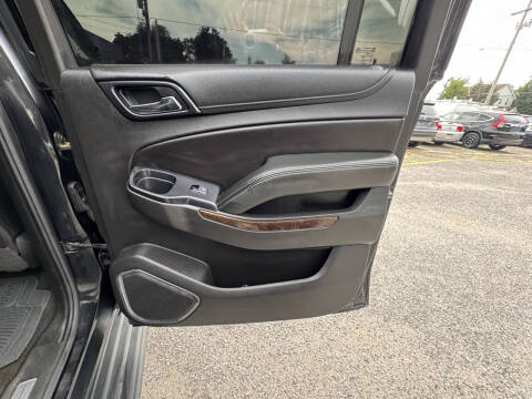 2018 Chevrolet Suburban LT