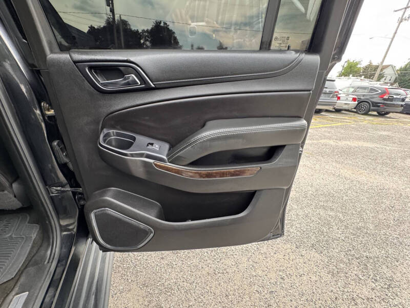 2018 Chevrolet Suburban LT