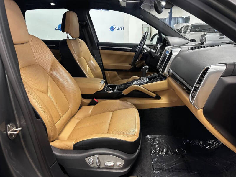 2017 Porsche Cayenne S